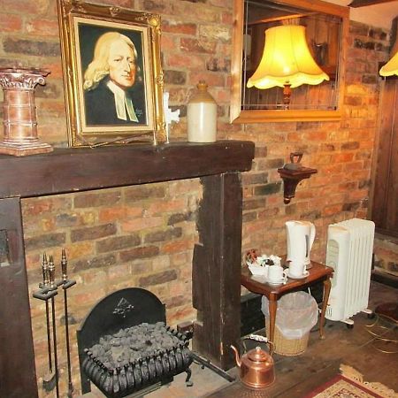 Red Lion Coaching Inn Epworth Exterior photo